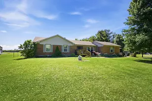6780 Springfield Jamestown Rd, Springfield, OH 45502 - Photo 1