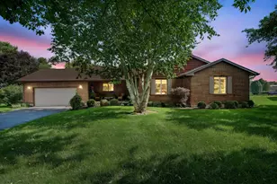4746 Bolin Ave, Springfield, OH 45502 - Photo 1