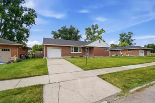 1380 Chelsea Rd, Troy, OH 45373 - Photo 1