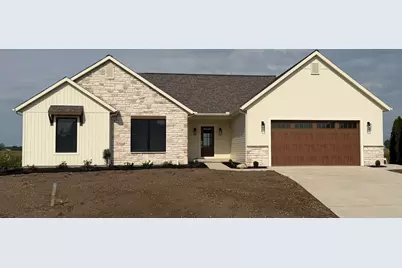 1909 Rosewood Drive, Wapakoneta, OH 45895 - Photo 1