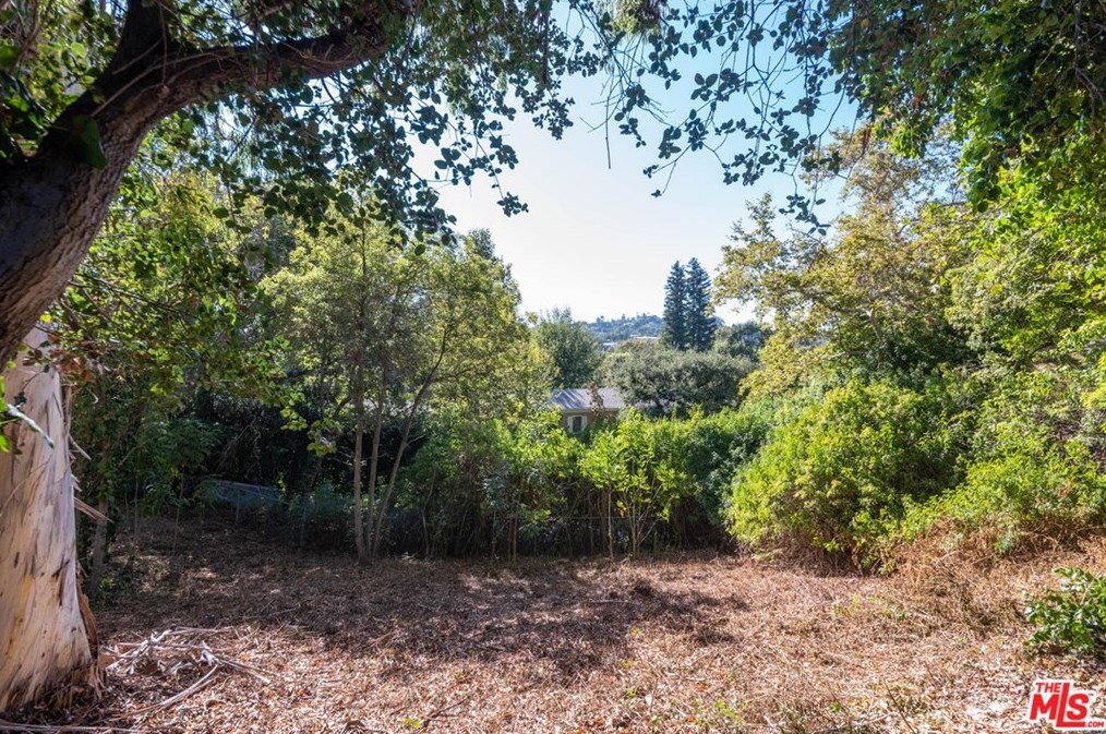 218 Strada Corta Rd, Los Angeles CA 90077-3726 exterior