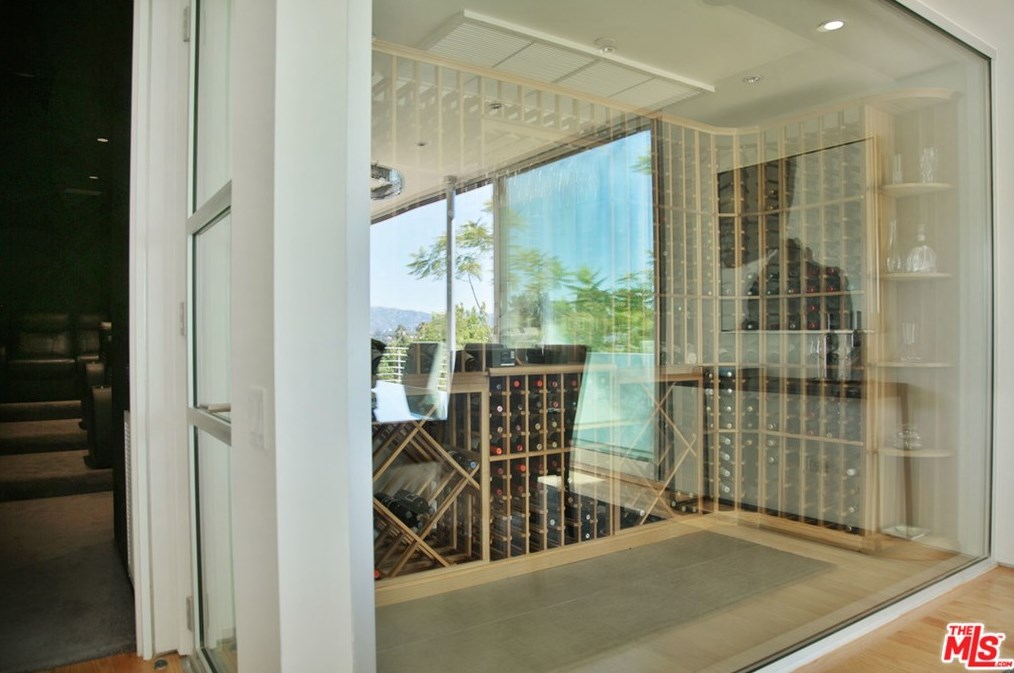 2788 Monte Mar Ter, Los Angeles CA  90064-3437 exterior