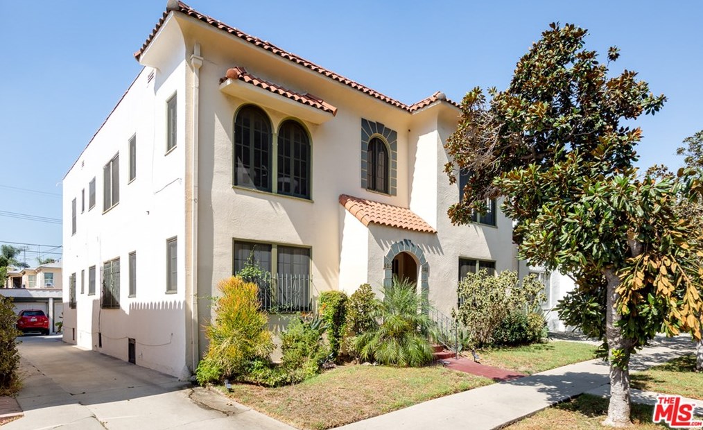 429 Spaulding Ave, Los Angeles CA  90036-2290 exterior