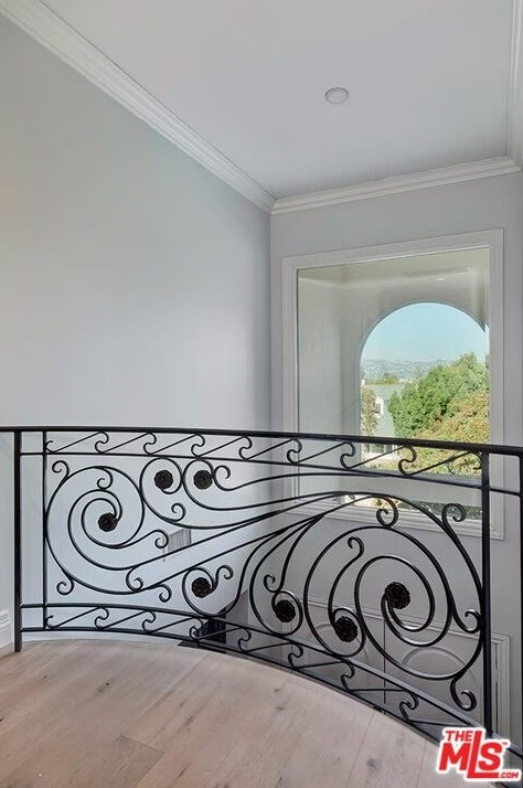 9320 Oakmore Rd, Los Angeles CA 90035-4024 exterior