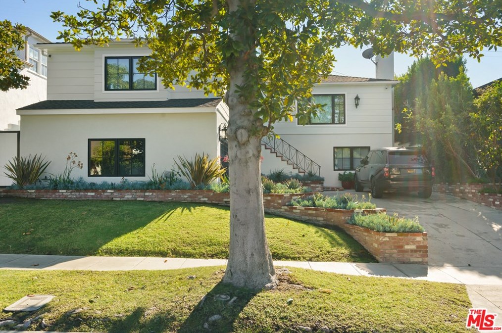 9606 Cresta Dr, Los Angeles CA  90035-4004 exterior