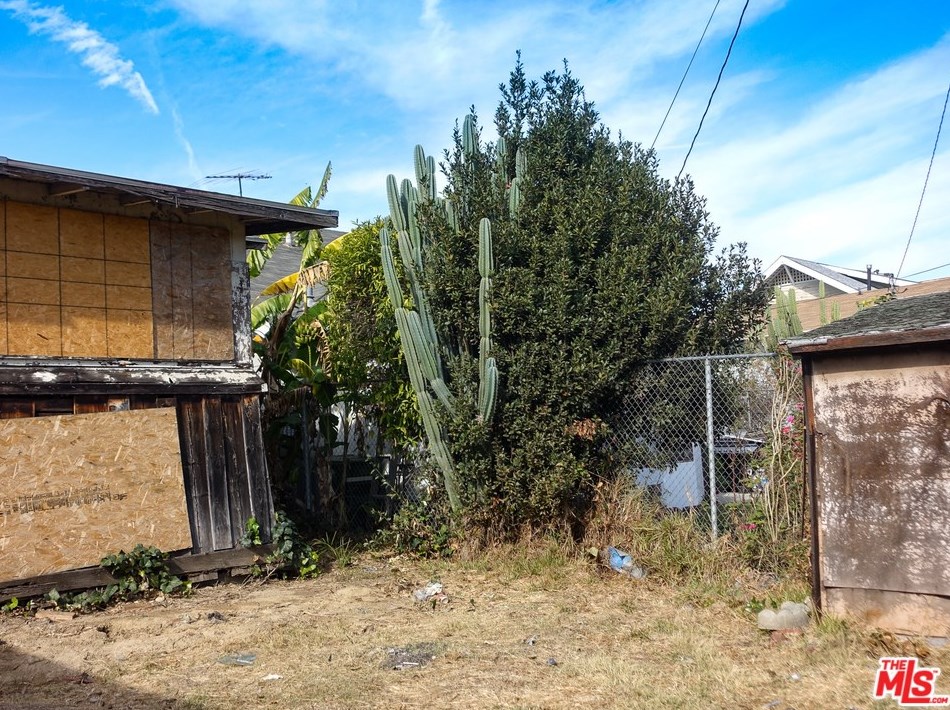 216 Coronado St, Los Angeles CA  90057-1480 exterior