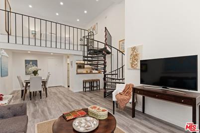 1440 Veteran Avenue #328 - Photo 1