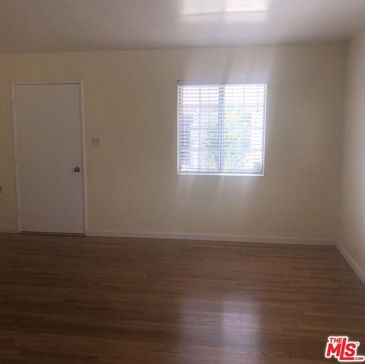 8309 Kittyhawk Ave, Los Angeles CA  90045-4226 exterior