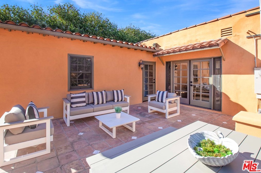 10642 Esther Ave, Los Angeles CA  90064-3203 exterior
