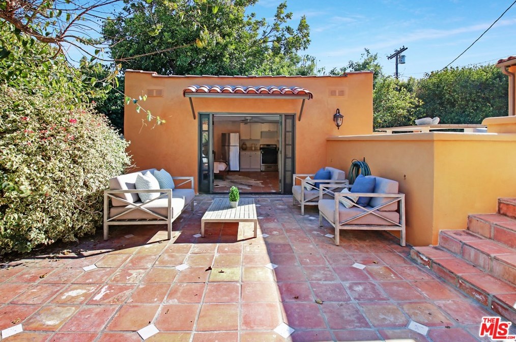 10642 Esther Ave, Los Angeles CA  90064-3203 exterior