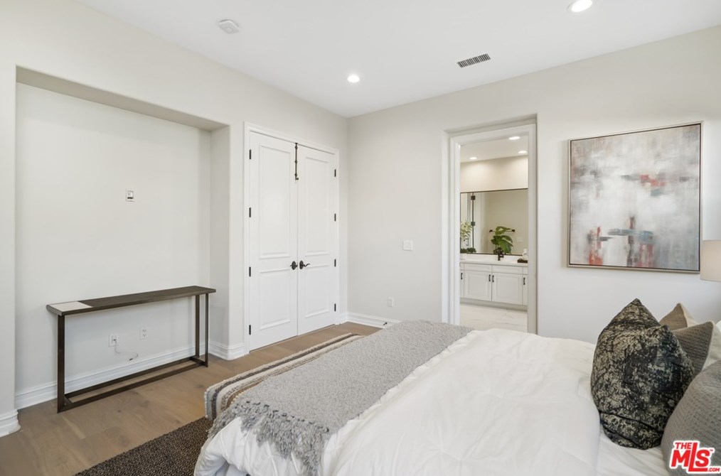 3750 Marfield Ave, Los Angeles CA exterior