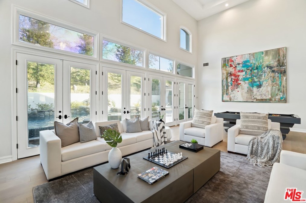 3750 Marfield Ave, Los Angeles CA exterior