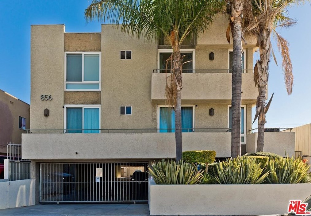 856 Van Ness Ave, Los Angeles CA  90038-4310 exterior