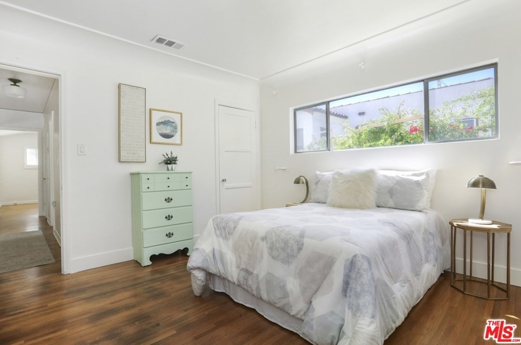 4353 York Blvd, Los Angeles CA  90042-1715 exterior