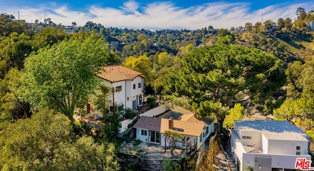8515 Cres Dr, Los Angeles CA  90046-1807 exterior