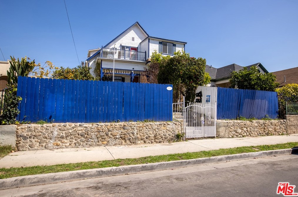 1917 2nd St, Los Angeles CA  90057-2405 exterior