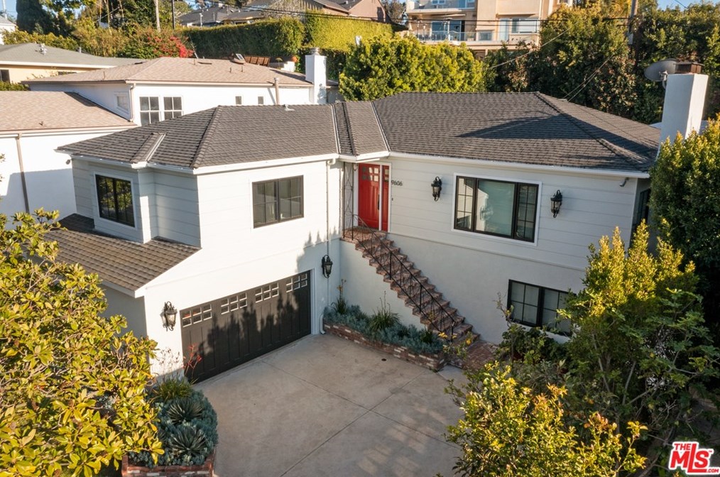9606 Cresta Dr, Los Angeles CA  90035-4004 exterior
