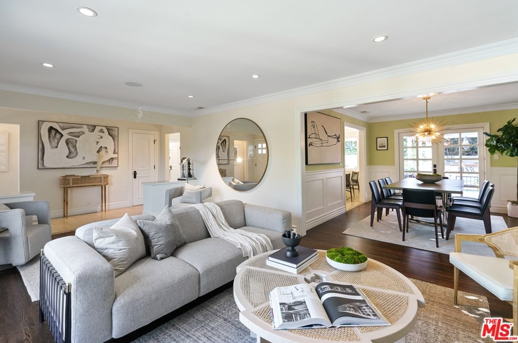 9606 Cresta Dr, Los Angeles CA  90035-4004 exterior