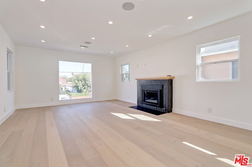 1445 Stanley Ave, Los Angeles CA  90036-4602 exterior
