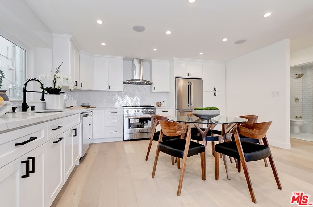 1445 Stanley Ave, Los Angeles CA  90036-4602 exterior