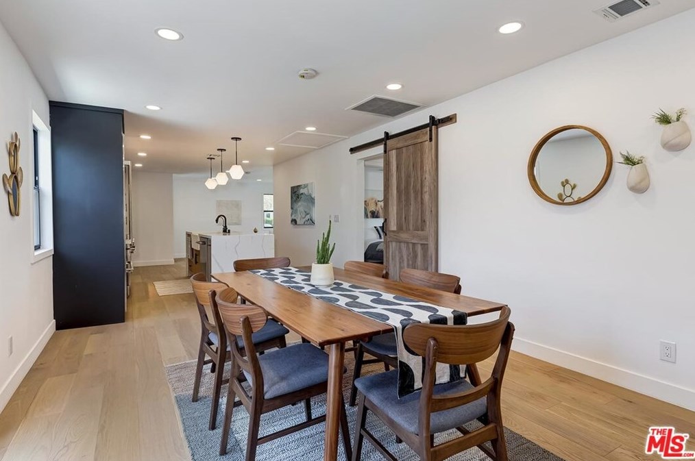 4237 Beethoven St, Los Angeles CA  90066-5705 exterior