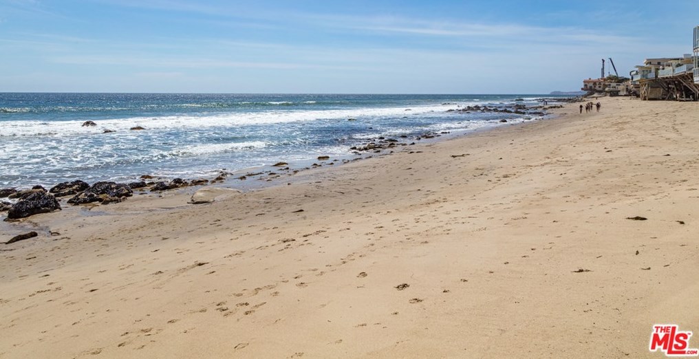 24146 Malibu Rd, Malibu CA  90265-4610 exterior