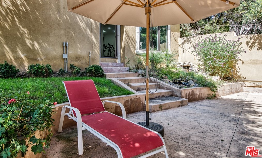 5125 Marburn Ave, Los Angeles CA  90043-2143 exterior