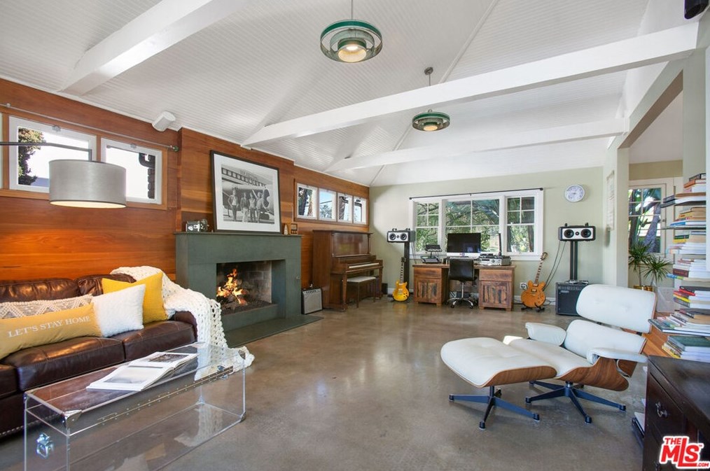 2177 Ridgemont Dr, Los Angeles CA  90046-1839 exterior