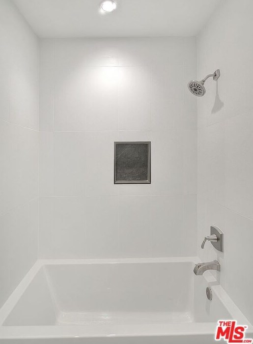 4852 Seldner Ave, Los Angeles CA  90032 exterior