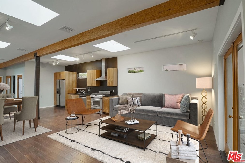 13257 Venice Blvd, Los Angeles CA  90066-3538 exterior