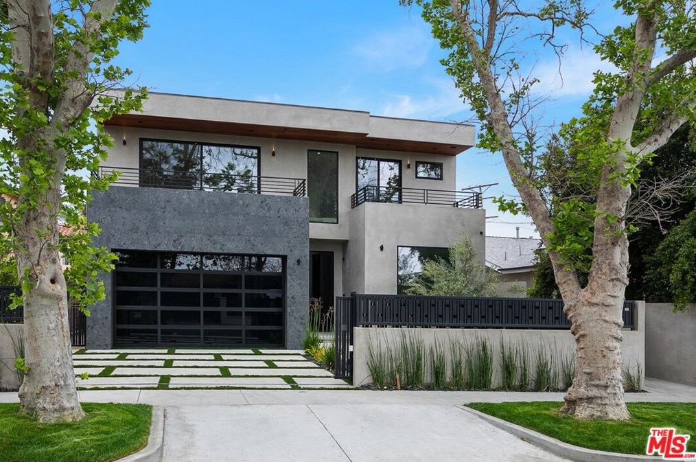 716 Fuller Ave, Los Angeles CA  90046-4222 exterior