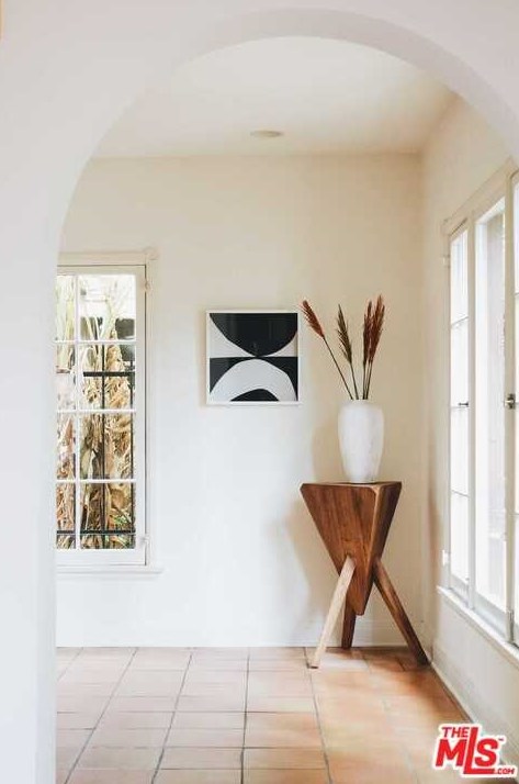 163 Larchmont Blvd, Los Angeles CA  90004-3704 exterior