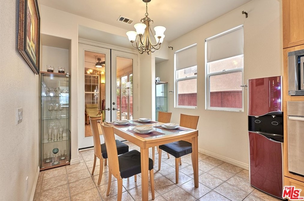 685 Milford St, Los Angeles CA  90042-2799 exterior