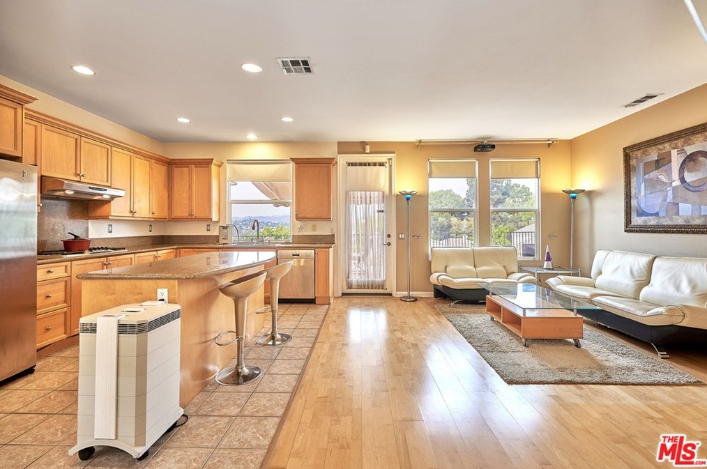 685 Milford St, Los Angeles CA  90042-2799 exterior