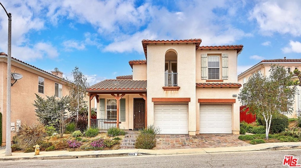 685 Milford St, Los Angeles CA  90042-2799 exterior