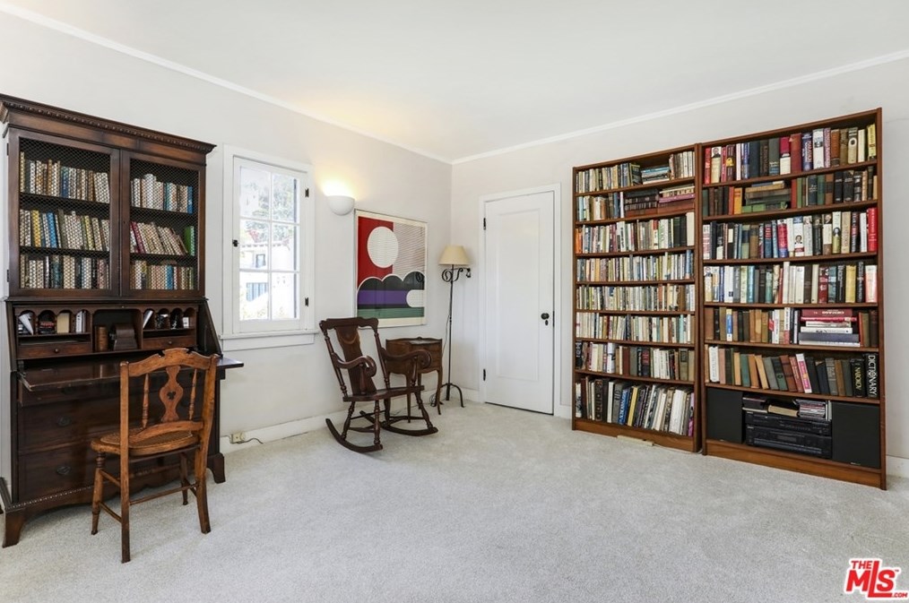 2226 Cheswic Ln, Los Angeles CA  90027-1134 exterior