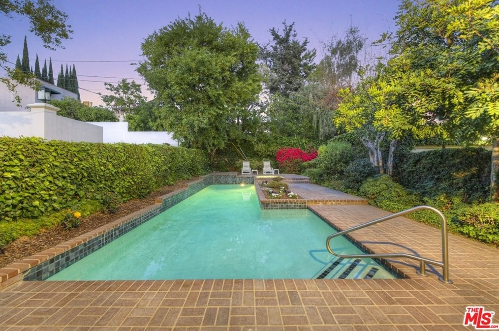 2226 Cheswic Ln, Los Angeles CA  90027-1134 exterior