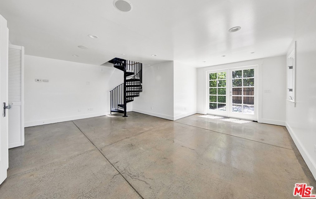 1243 Fuller Ave, Los Angeles CA  90046-5703 exterior