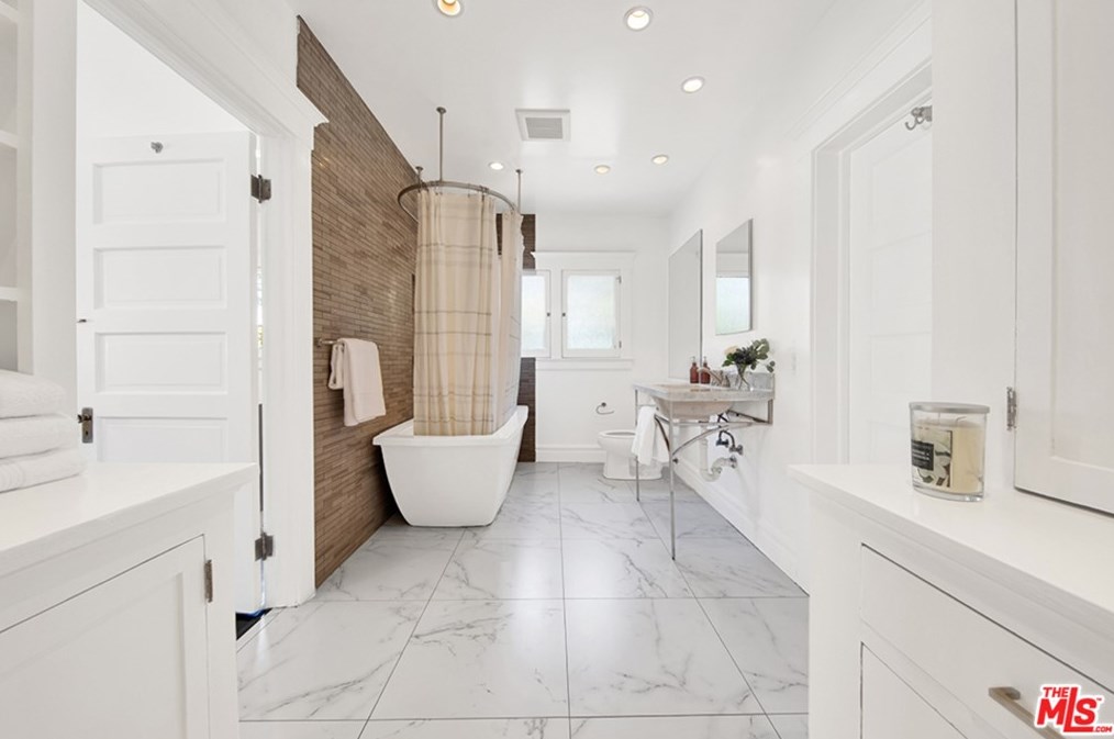 1243 Fuller Ave, Los Angeles CA  90046-5703 exterior