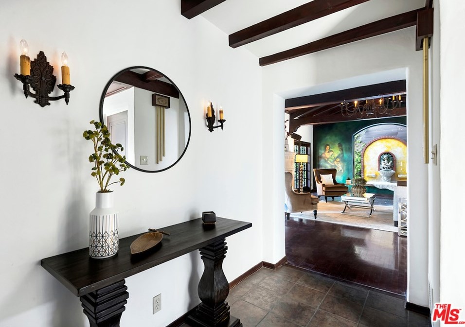 4026 Woking Way, Los Angeles CA  90027-1324 exterior