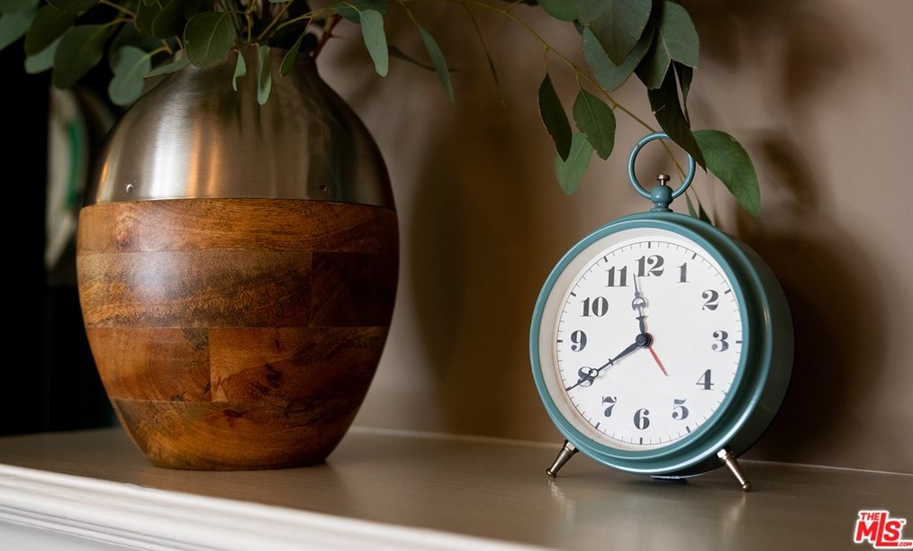 10962 Pickford Way, Los Angeles CA  90230-4942 exterior