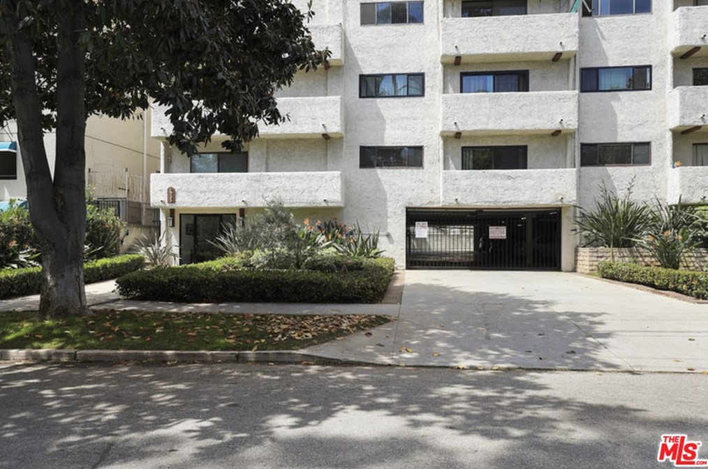 1925 Overland Ave, Los Angeles CA  90025-5831 exterior