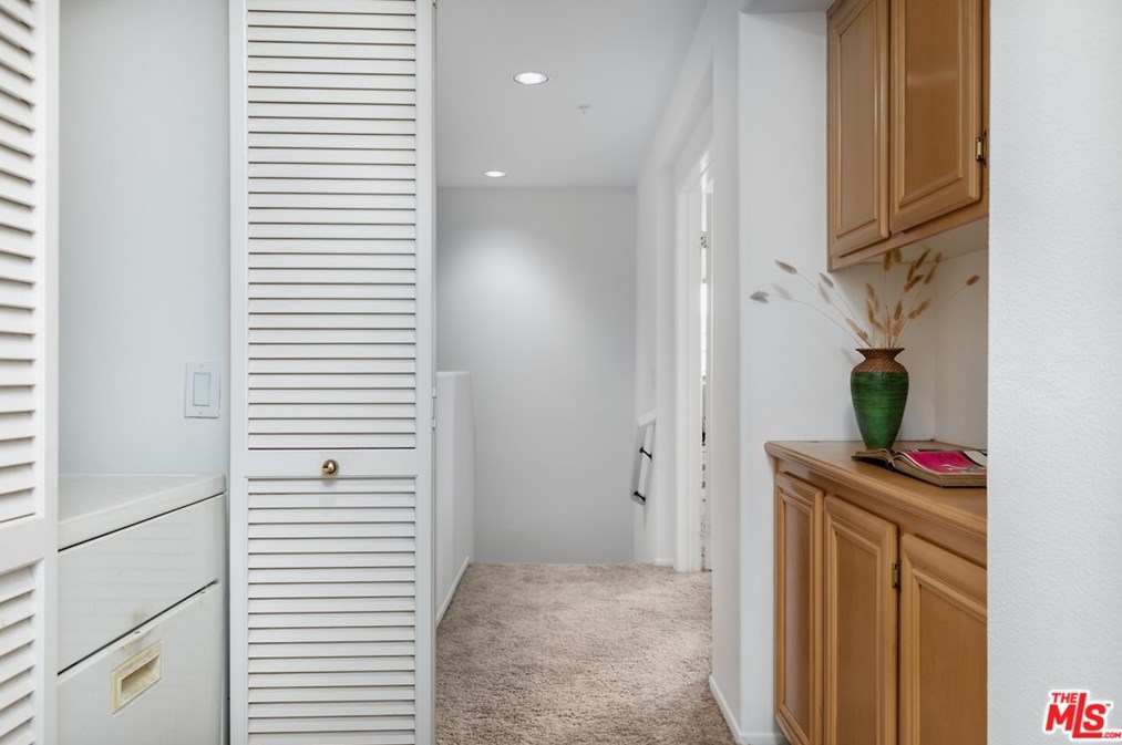 7309 Hannum Ave, Los Angeles CA  90230-6150 exterior