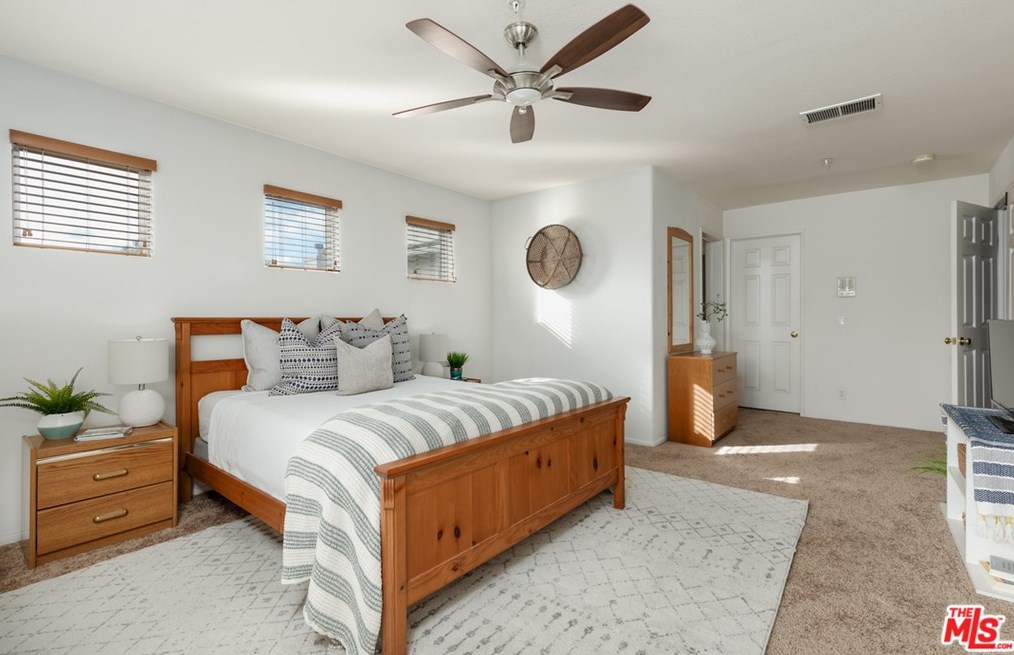 7309 Hannum Ave, Los Angeles CA  90230-6150 exterior