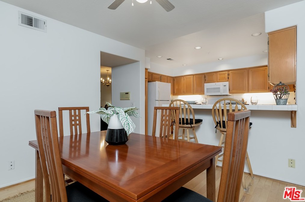 7309 Hannum Ave, Los Angeles CA  90230-6150 exterior