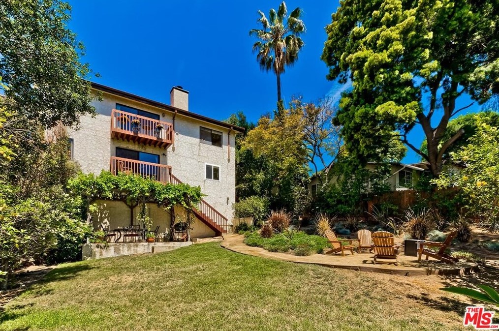 2750 Medlow Ave, Los Angeles CA  90065-4619 exterior