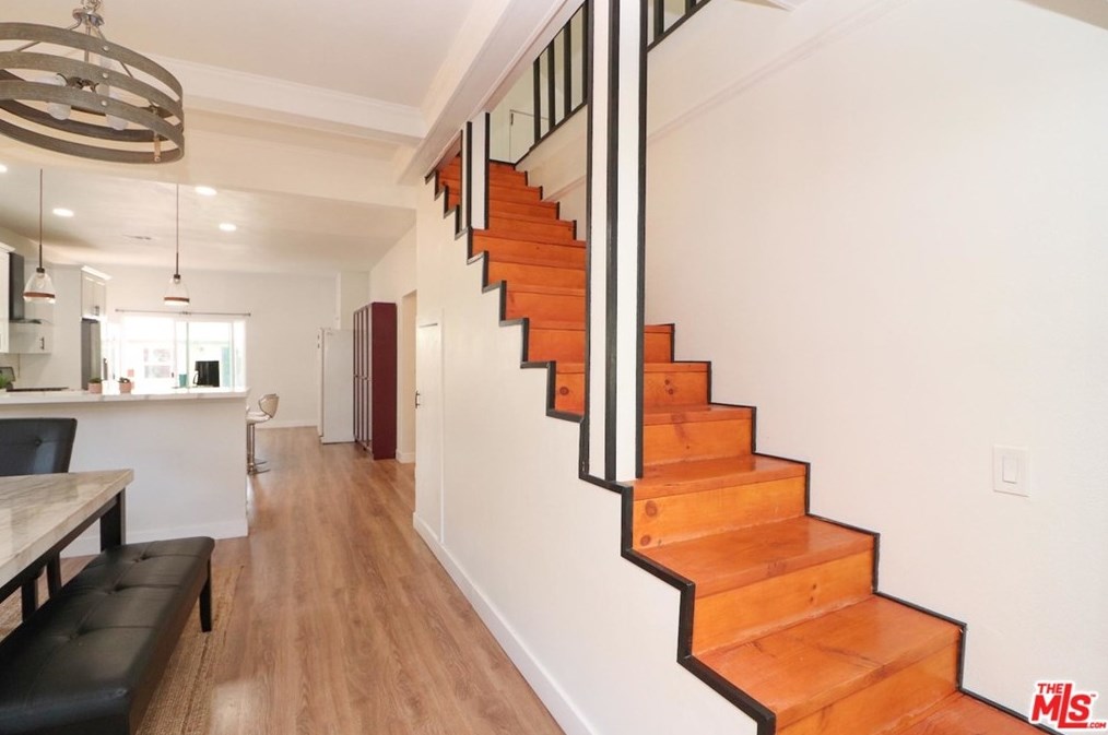 1220 50th St, Los Angeles CA  90011-4216 exterior