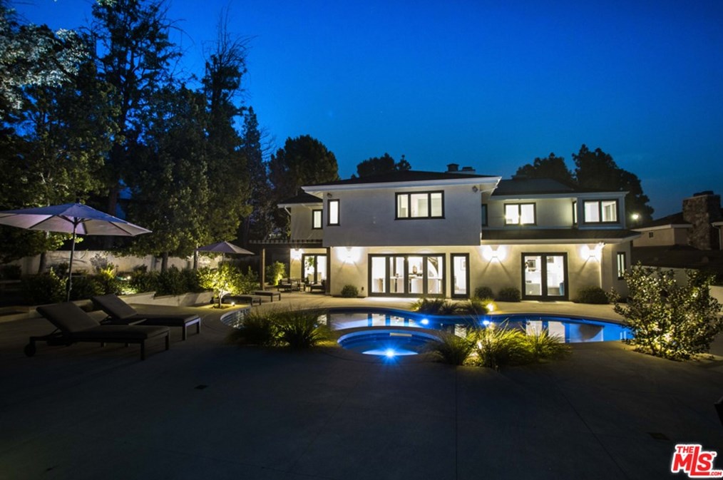 1139 Roberto Ln, Los Angeles CA  90077-2302 exterior