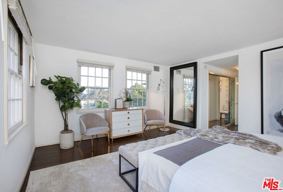 3747 Effingham Pl, Los Angeles CA  90027-1427 exterior