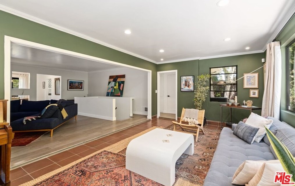 3728 Mullen Pl, Los Angeles CA  90043-1721 exterior